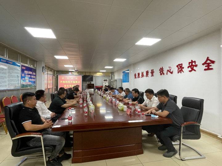 齊魯壹點食安山東消費者考察團走進雙匯德州工廠見證品質餐飲管理